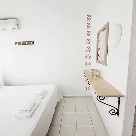 Selim - Adult Only + 16